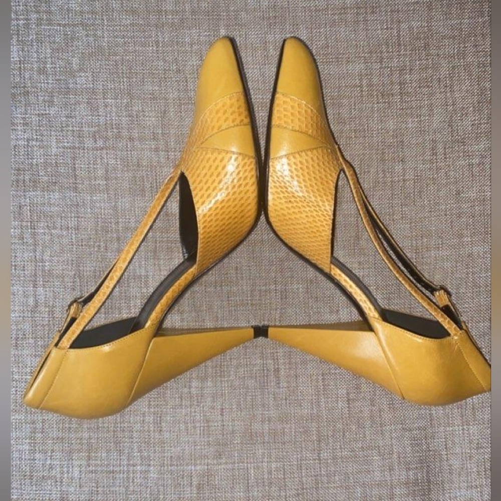 Celine yellow (Mustard) pumps embossed Leather with snakeskin trim, Sz 11.5, NWT - Picture 5 of 8